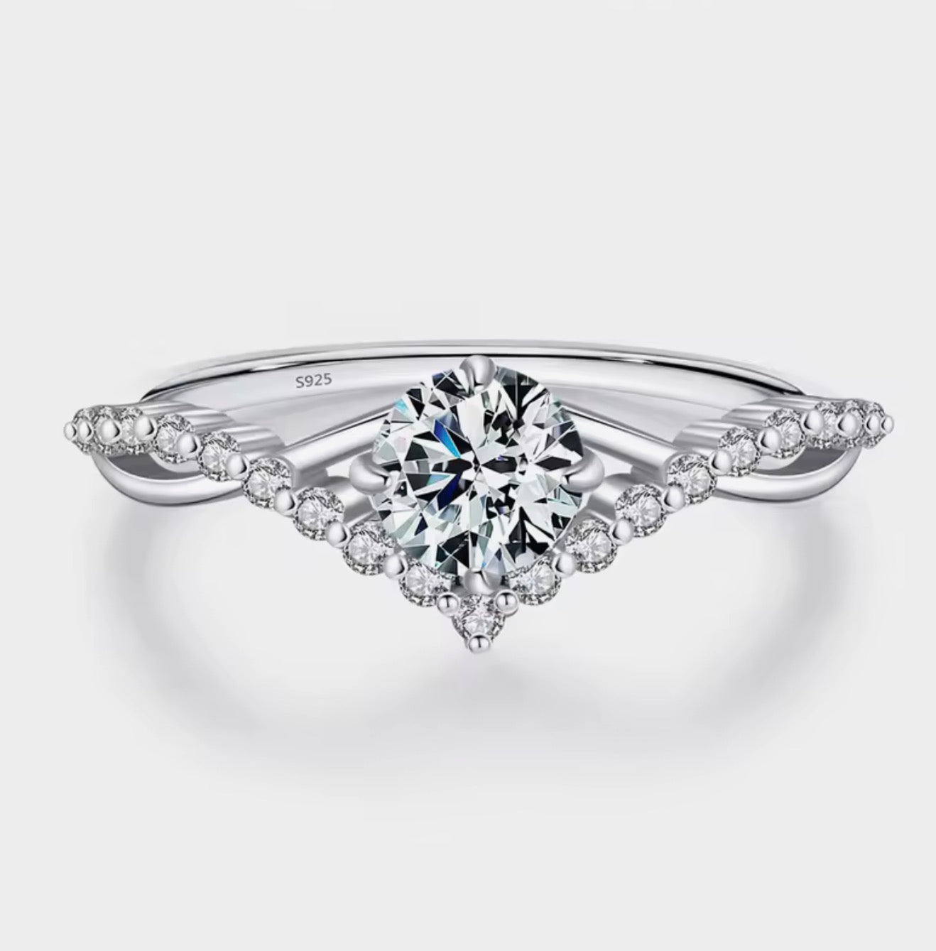 VVS1 LAB Grown Diamond Ring
