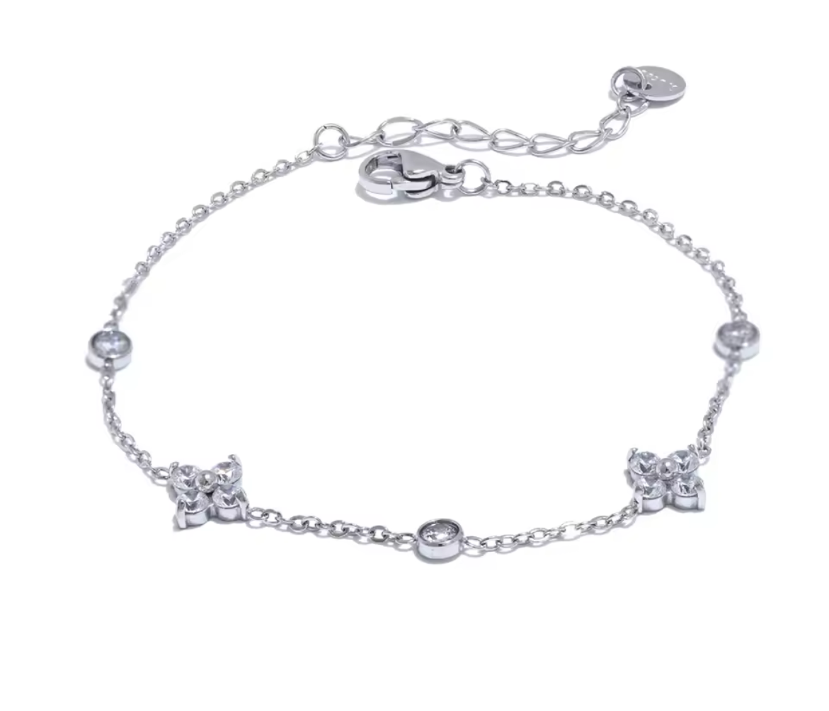 Flower bracelet