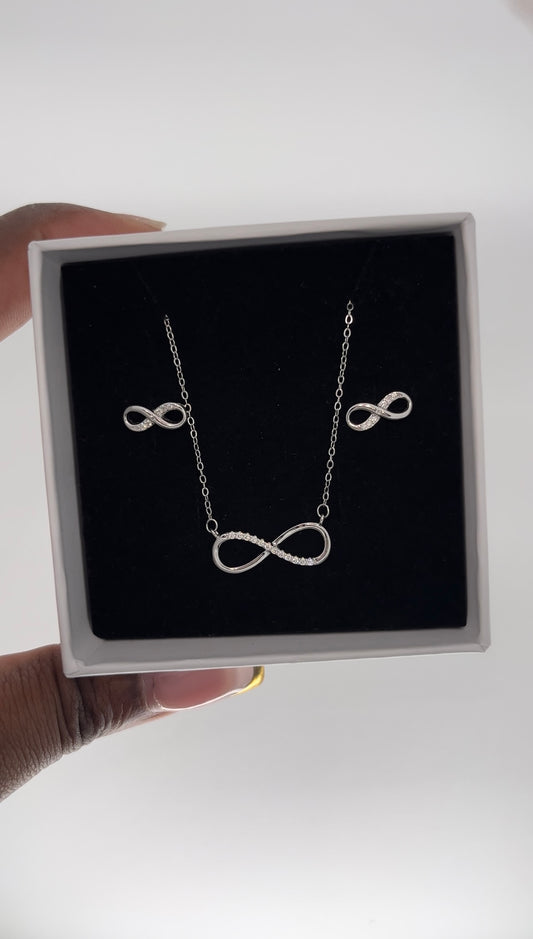 Necklace & earring set