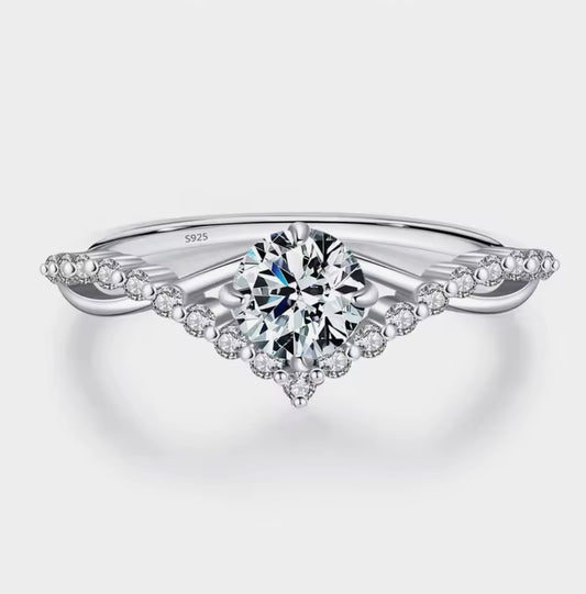 VVS1 LAB Grown Diamond Ring