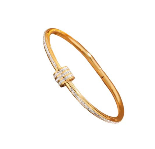 Bangle bracelet